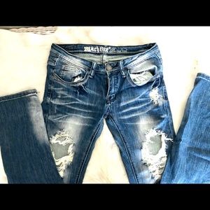 3/$20 MACHINE JEANS INC